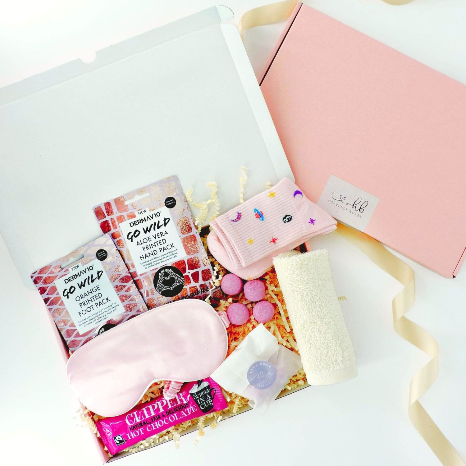 Pink Relaxation Self Care Gift – a luxurious self-care hamper designed for comfort and support.